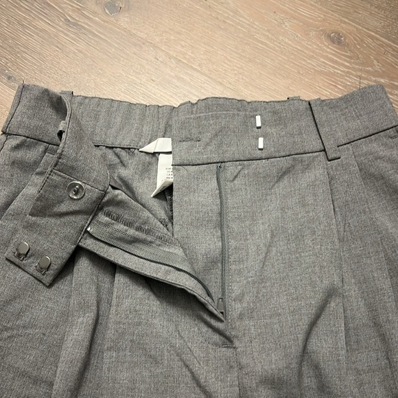 NWOT H&M Gray Trousers - Picture 4 of 6